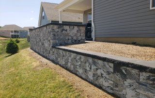 paver patio and retaining wall